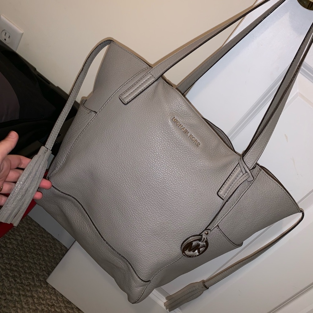MICHAEL KORS TOTE: runway collection